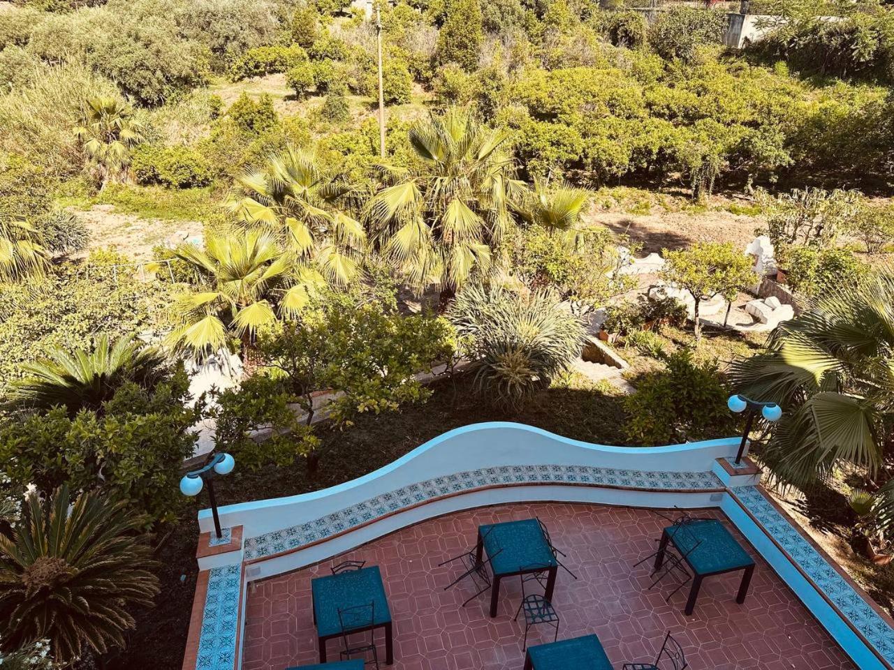 Villa Tiche เชฟาลู ภายนอก รูปภาพ