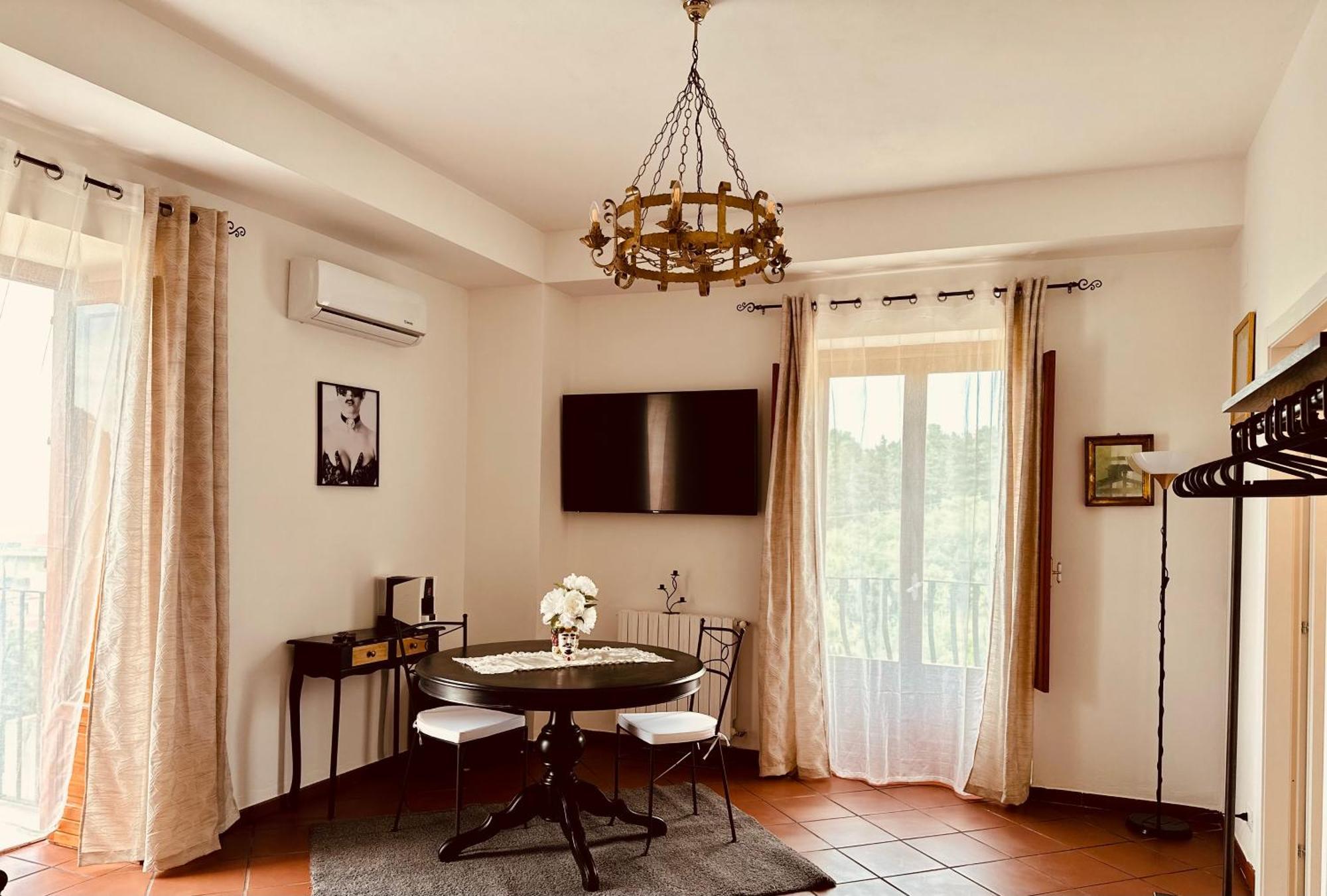 Villa Tiche เชฟาลู ภายนอก รูปภาพ